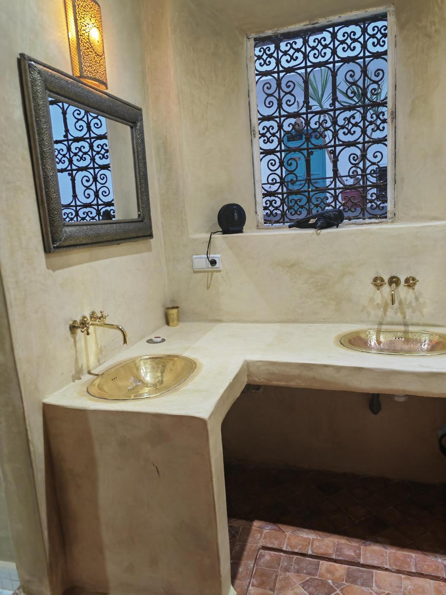 Riad Villa Berna Under Swiss Management Marrakesh Exterior photo